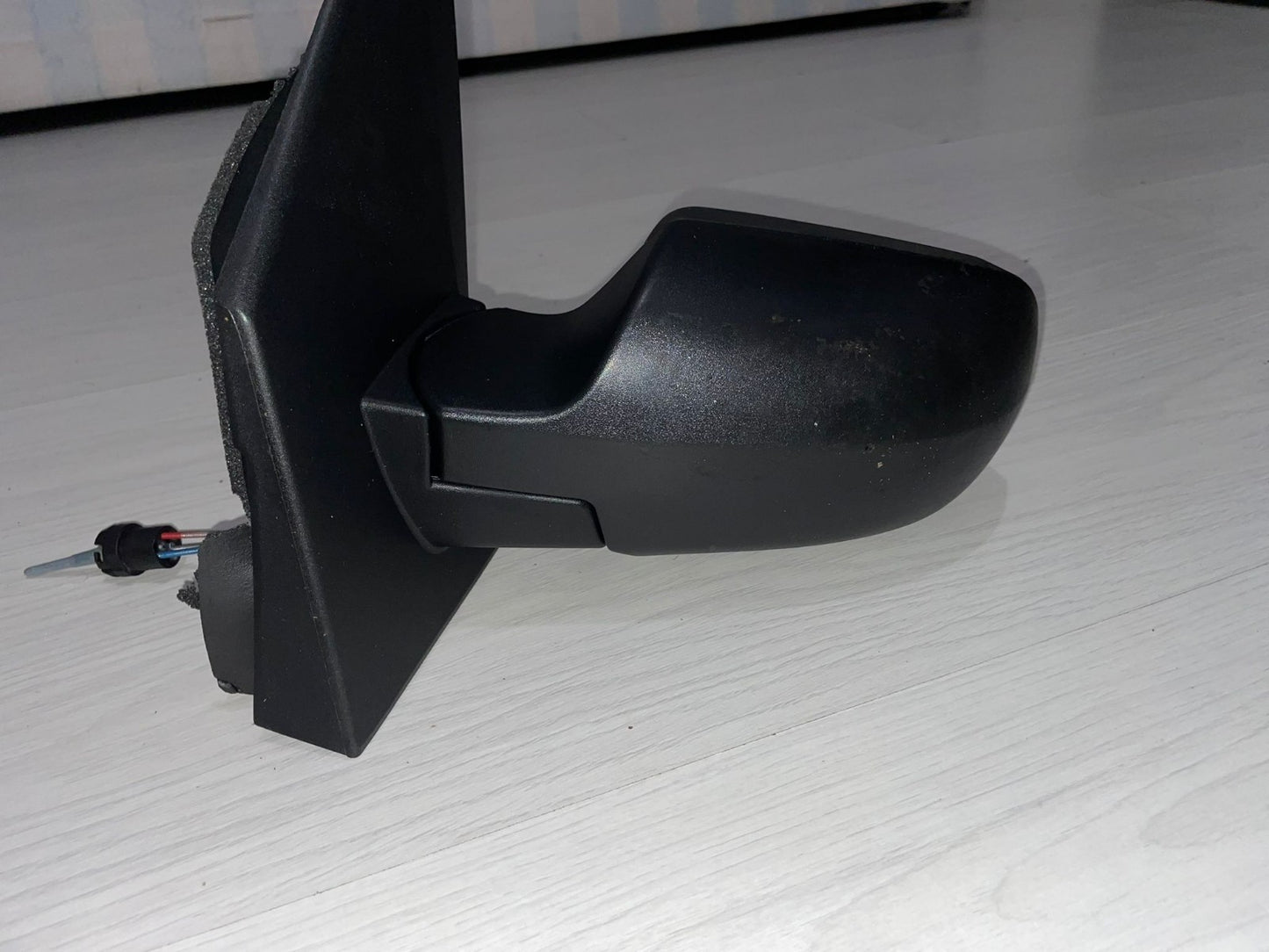 2002 Ford Fusion Left Side Door Mirror | 257649-1 FDD330C