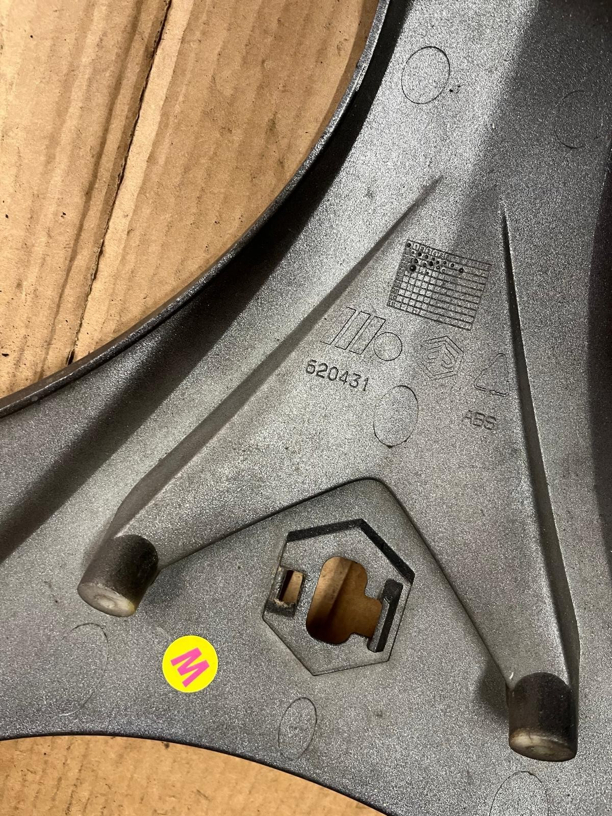 OEM 2005 - 2007 Piaggio X9 Front Shield | 620431