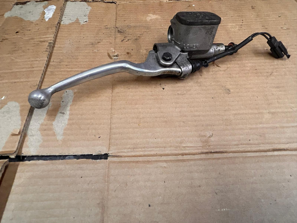 2016 Yamaha XC 115 Delight Front Brake Master Cylinder + Lever