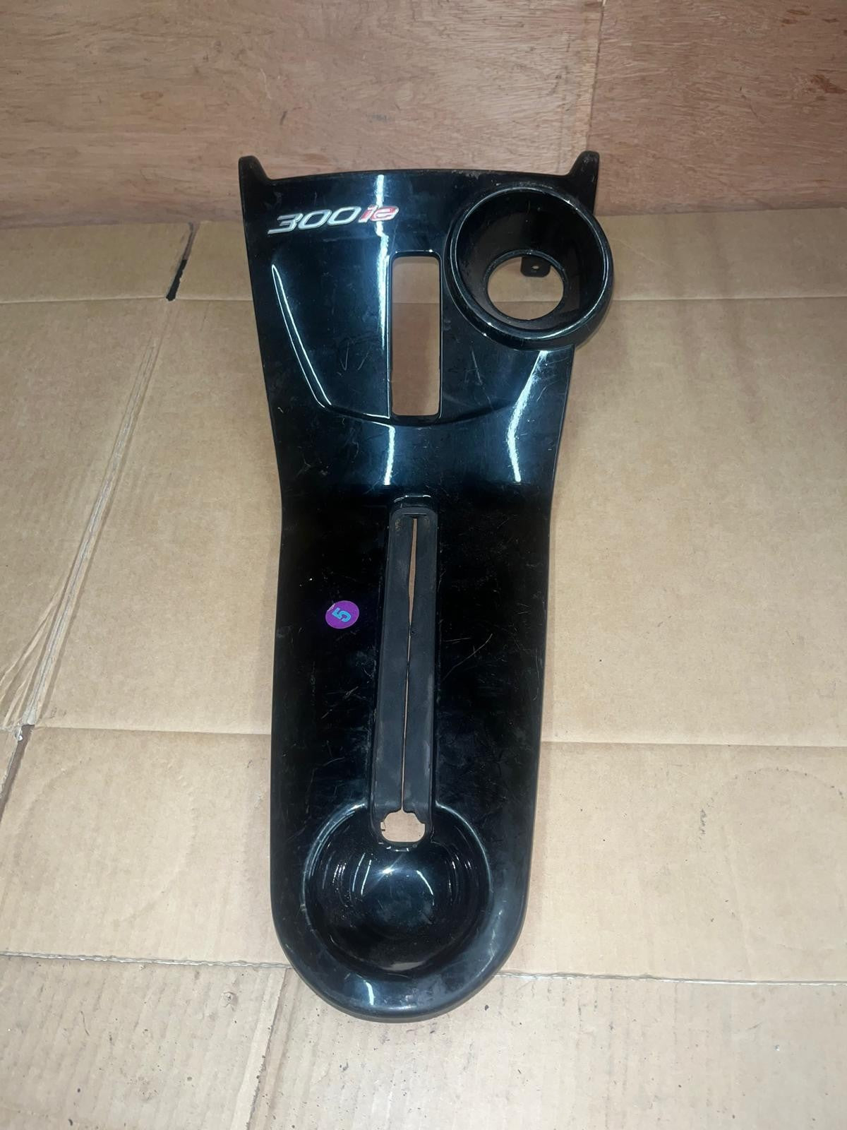 Piaggio MP3 Yourban 300 Middle Fairing Panel | 657371
