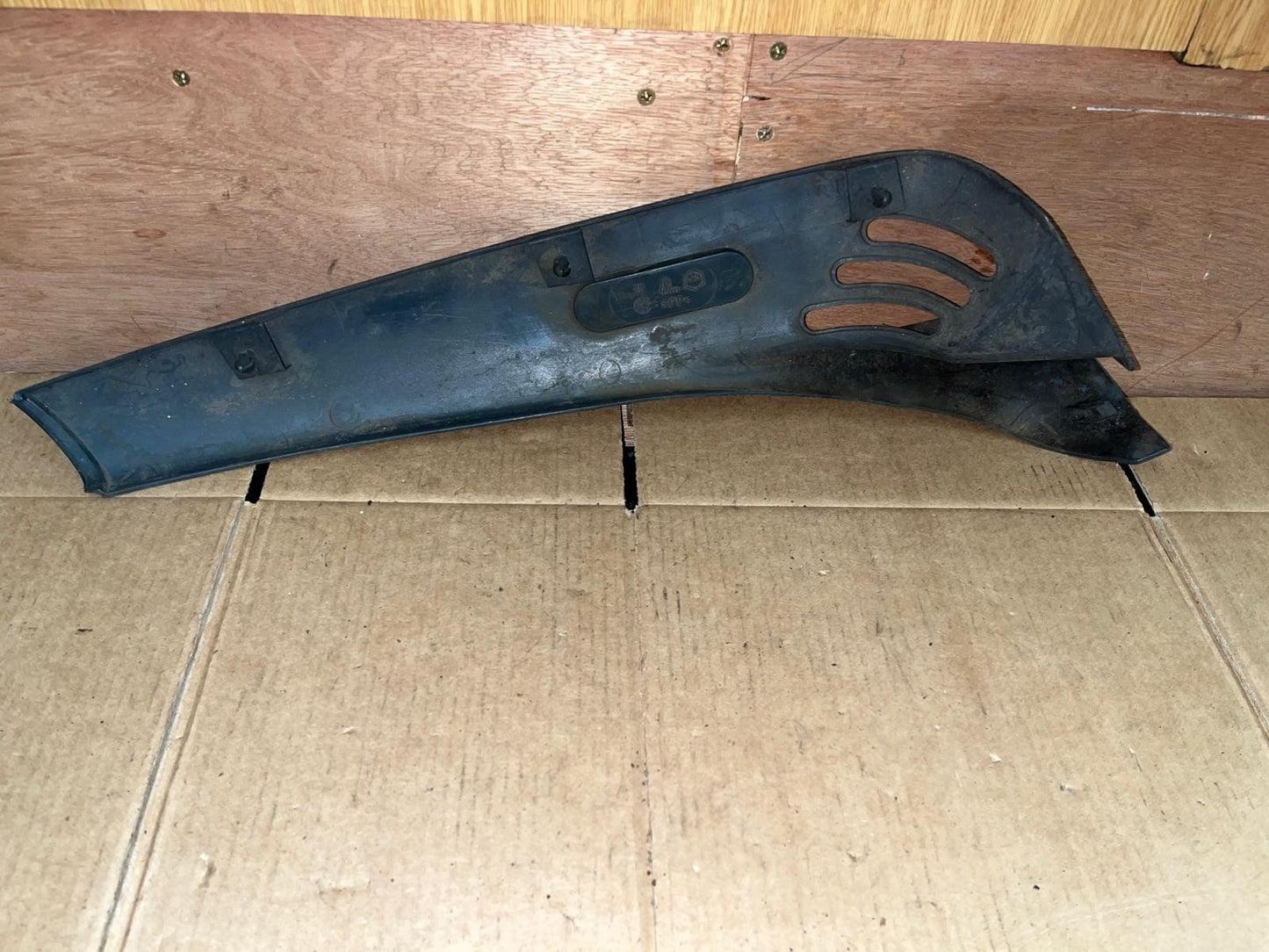 OEM Piaggio Vespa ET2-ET4 Left Side Fairing