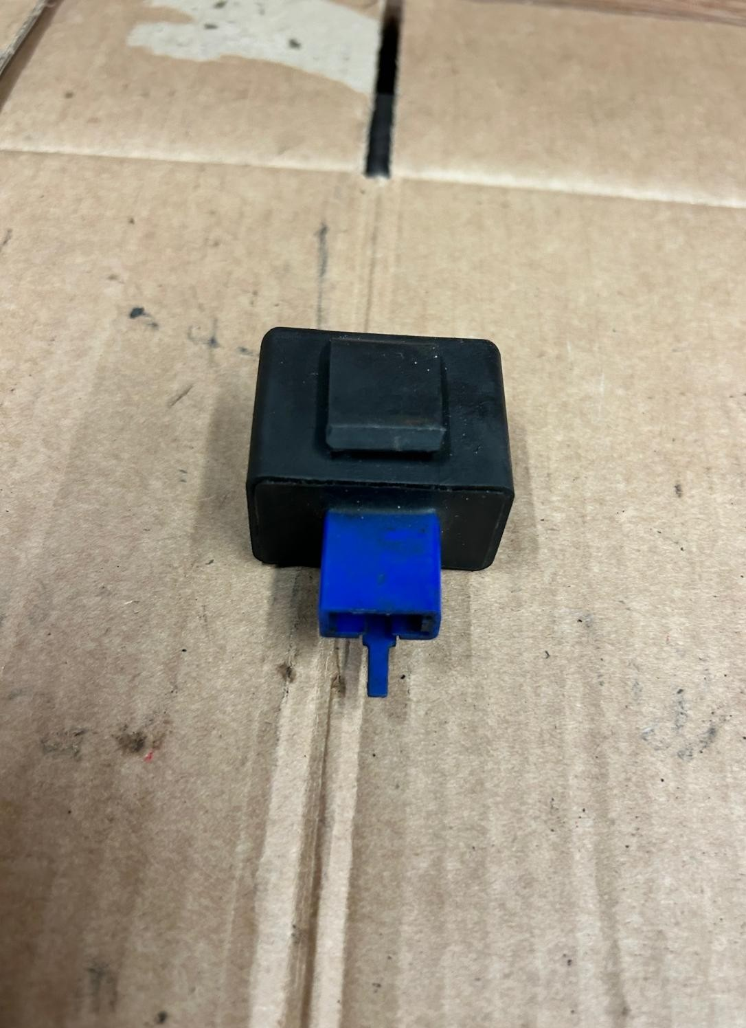 2019 KTM Duke 125 Indicator Flasher Relay | JG402002