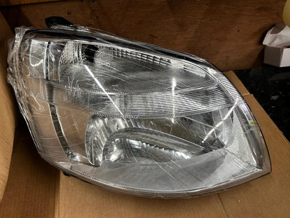 2002 - 2008 Citroen Berlingo Right Side Head Lamp | 20-B003-05-2B (Valeo 043781)