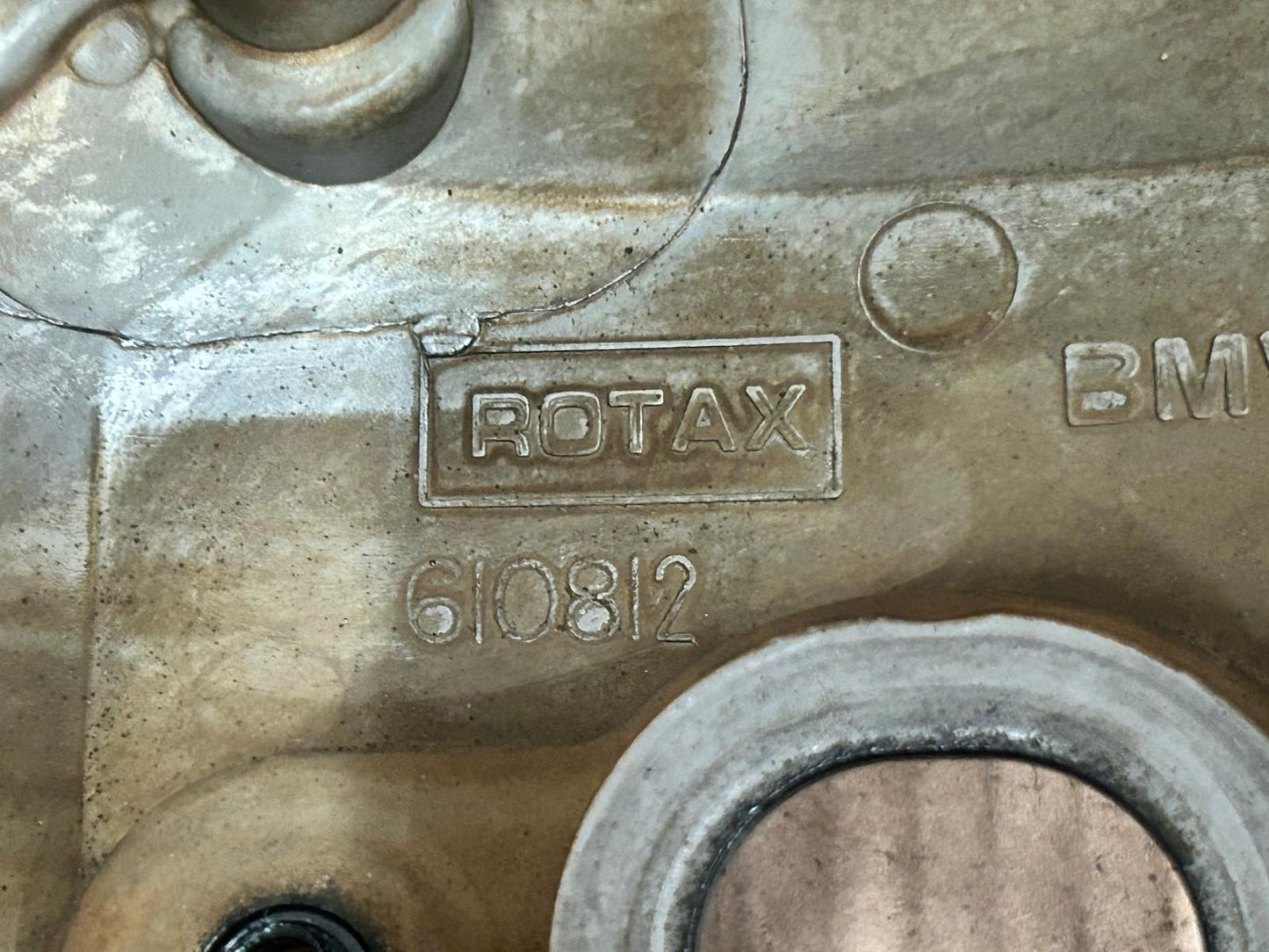 2009 BMW F800gs Cylinder Head Valve Cover | 610812