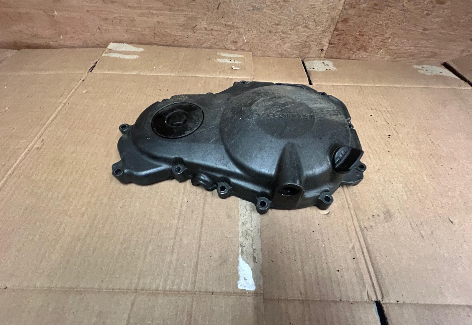 00 - 01 Honda CBR 900RR Right Side Engine Clutch Cover