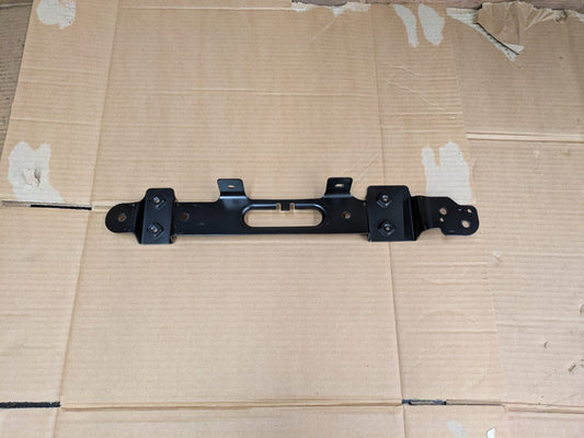 2011 Audi A3 S Line Left Passenger Side Dash Mount Bracket | 8P2880195