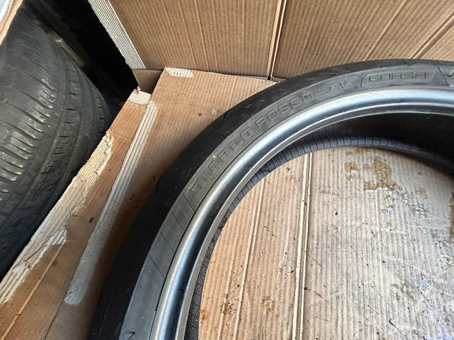 Pirelli Diablo Rosso 4 Corsa Tyre 120/70/17