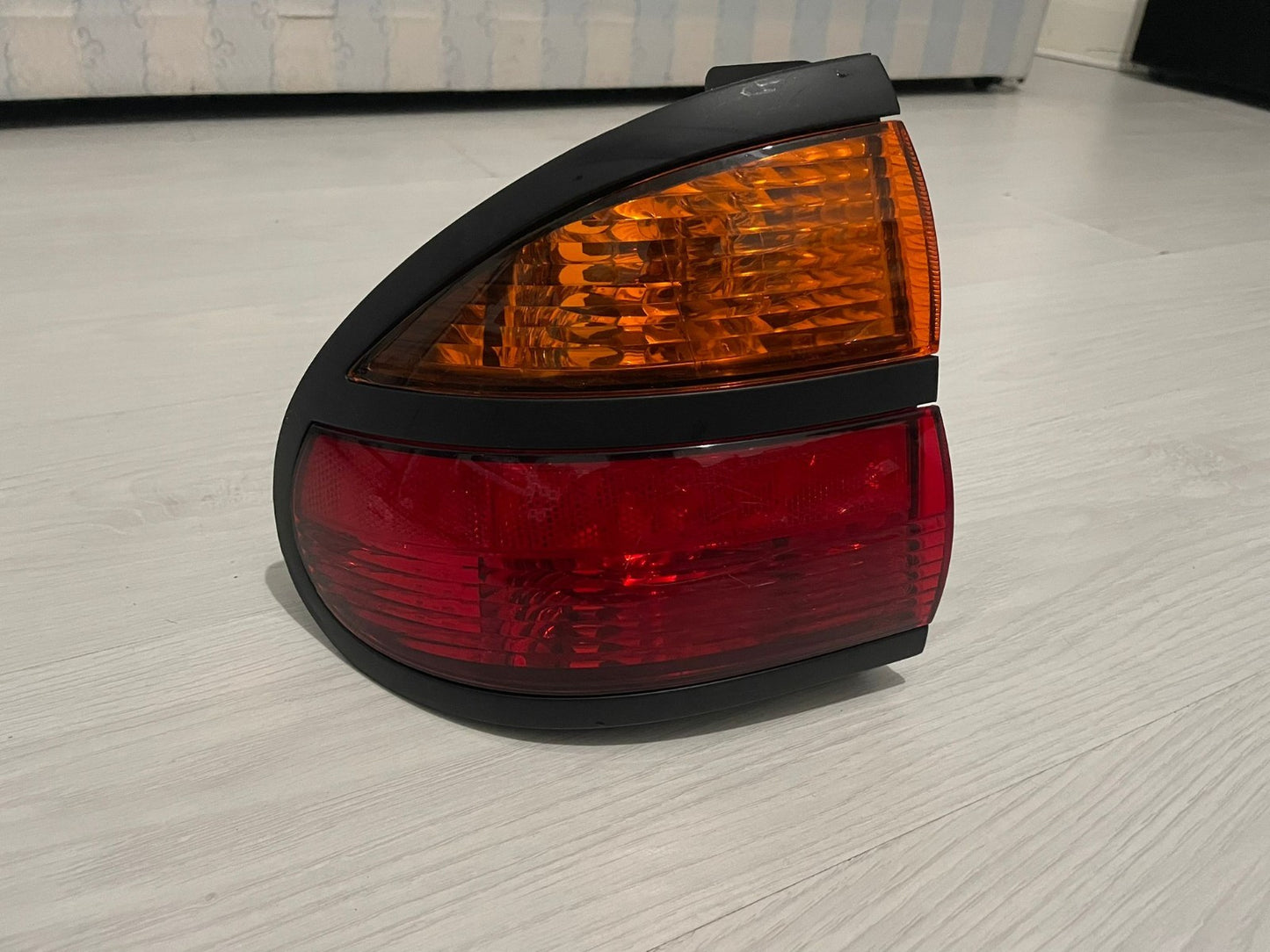 1998 - 2001 Renault Laguna B56 Left Rear Light | 89306890
