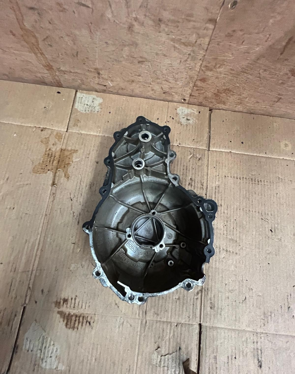 2009 BMW F800gs Engine Stator Cover | 6610960