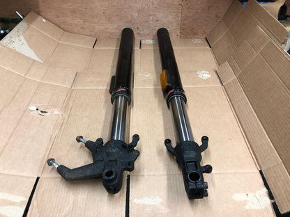 2019 KTM Duke 125 Front Fork Legs