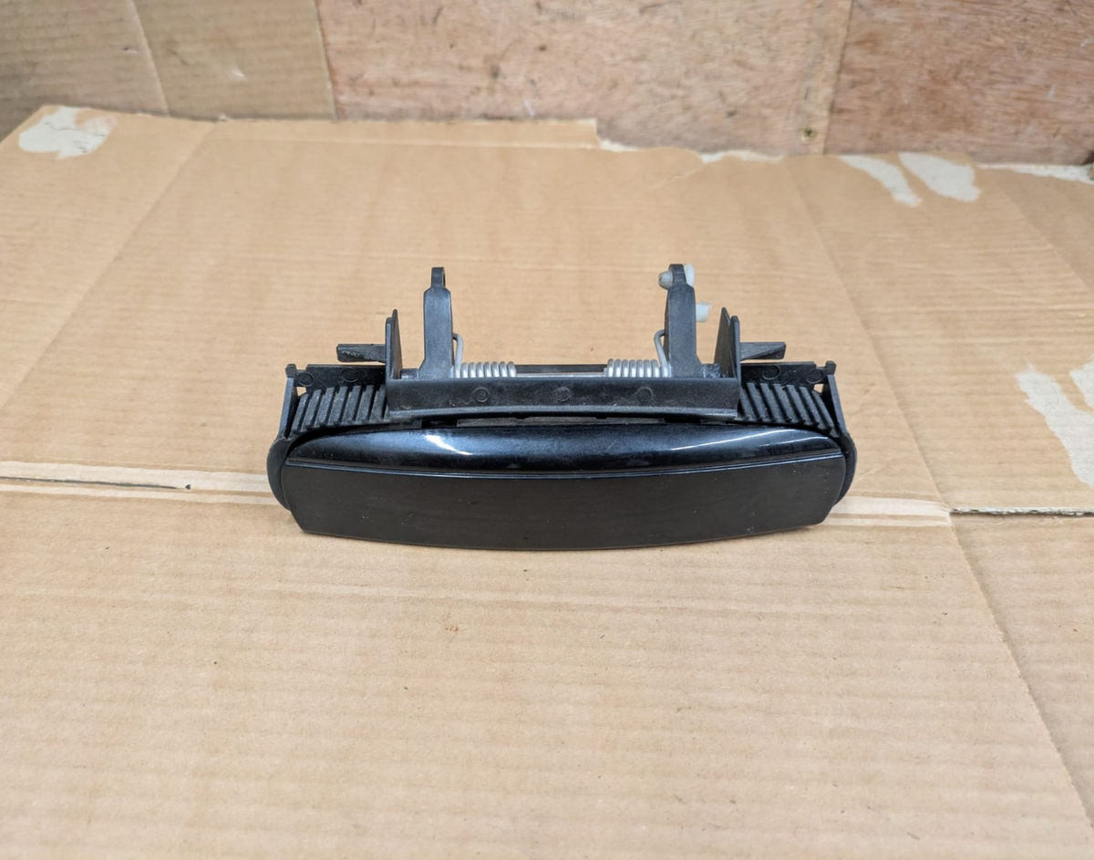 2011 Audi A3 S Line Passenger Side Exterior Door Handles | 4B0839885