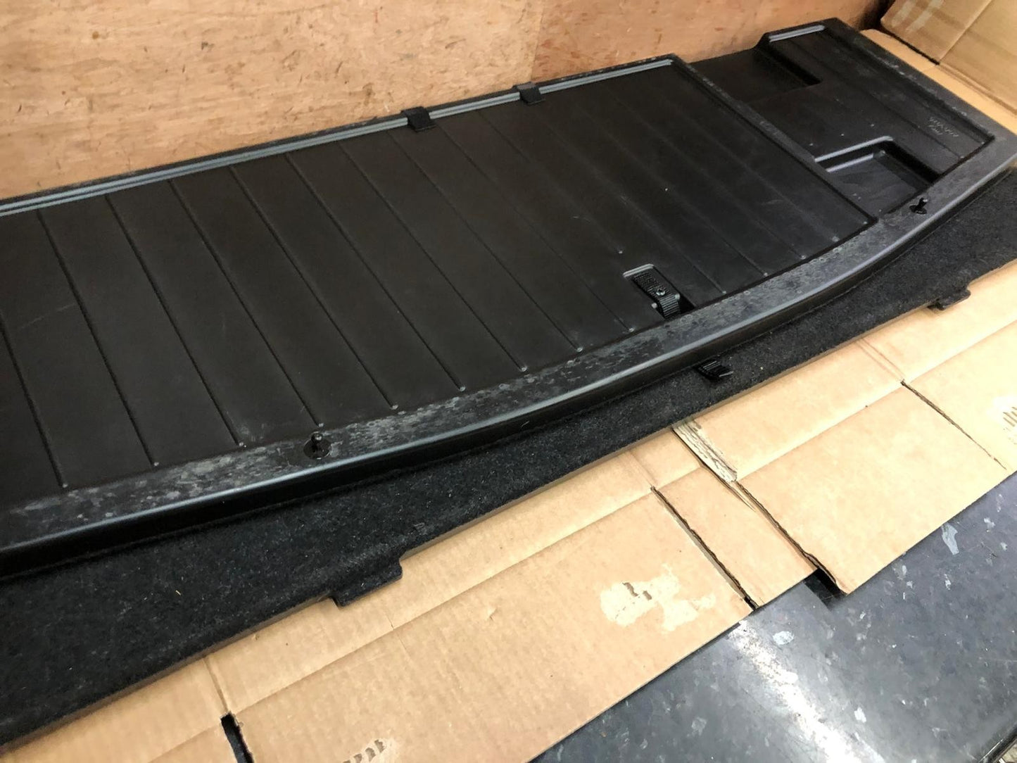 2014 Mitsubishi Outlander GX 4h PHEV Boot Liner | 7646A182 A083976