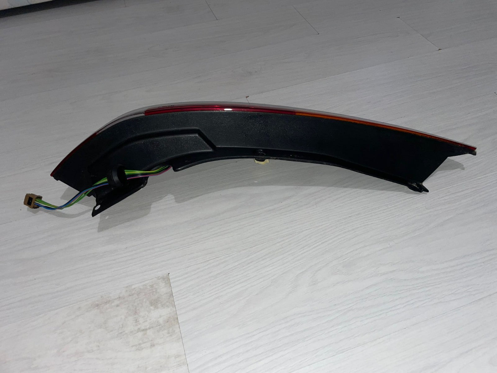 2000 - 2006 Nissan Almera Tino Left Rear Light | 89304110