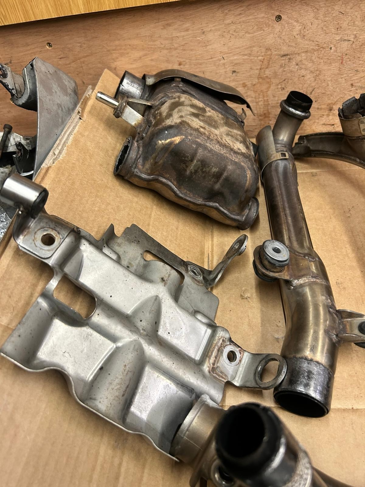 2016 Triumph Thruxton Complete Exhaust System | 2203872