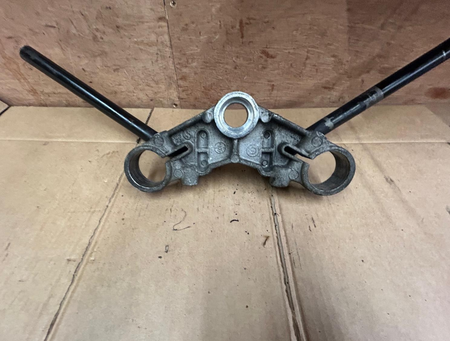 BMW K75 Top Yoke