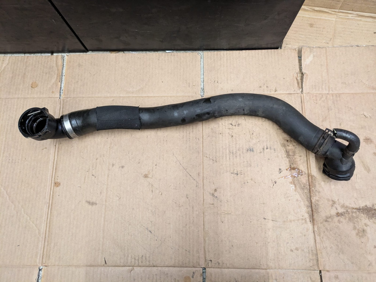 2011 Audi A3 S Line Upper Radiator Hose | CZ1K0122101JM