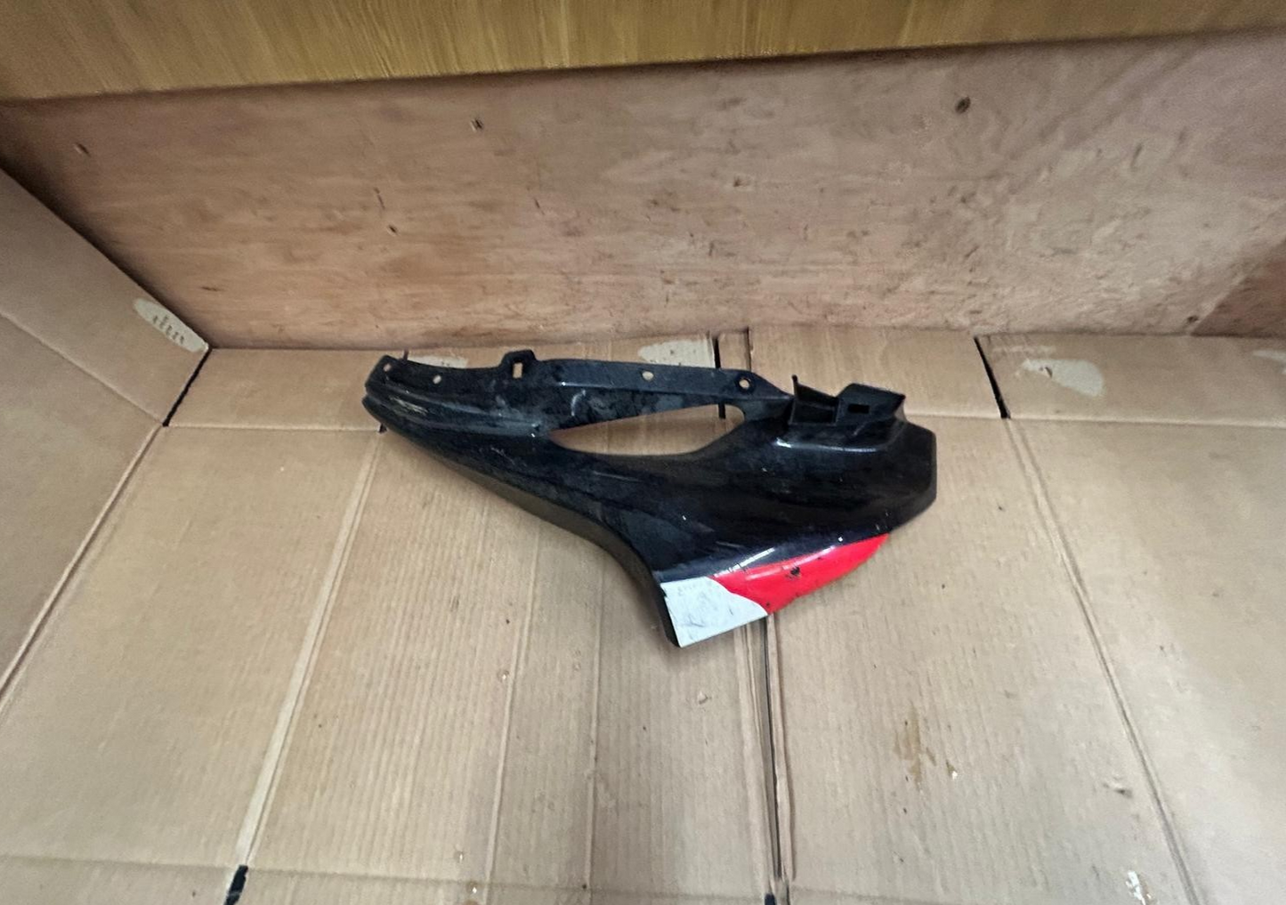 2011 2013 Honda CBR 125R 250R Front Left Cowl | 64220-KPP-T000
