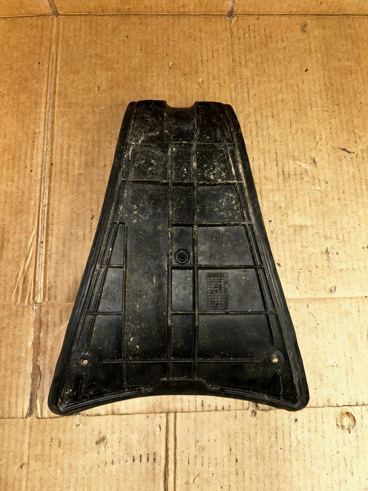 2010 Piaggio Vespa GTV 250 Battery Cover | 577182 10127