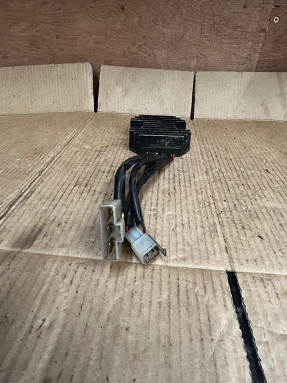 JG402003 | 2012 - 2016 KTM Duke 200 Voltage Regulator Rectifier
