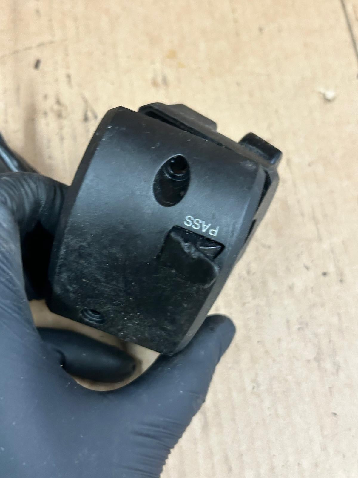 2018 - 2020 Kawasaki Z 125 Left Side Handlebar Switch