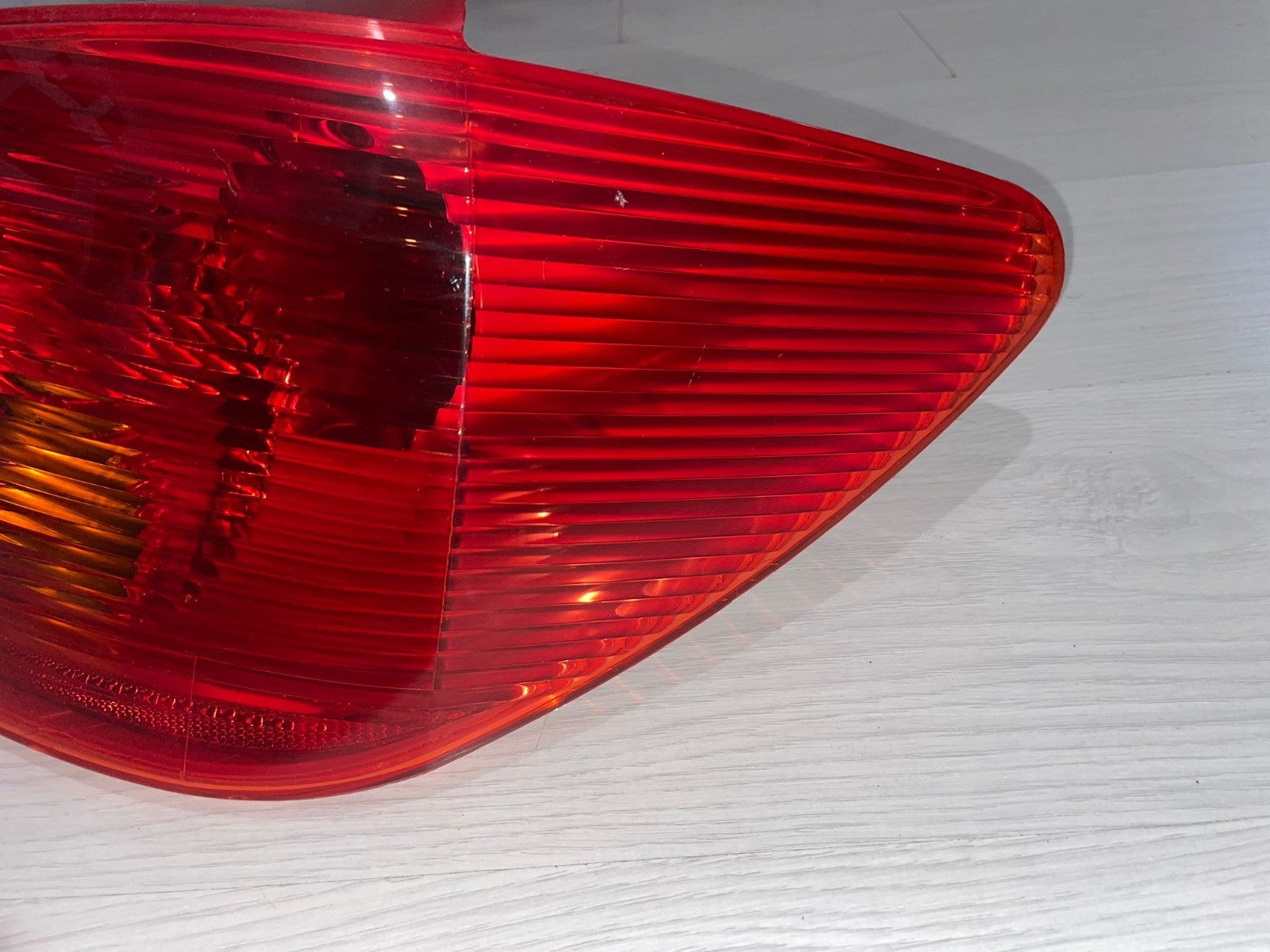 2001 - 2005 Peugeot 307 Right Tail Light | 89034733