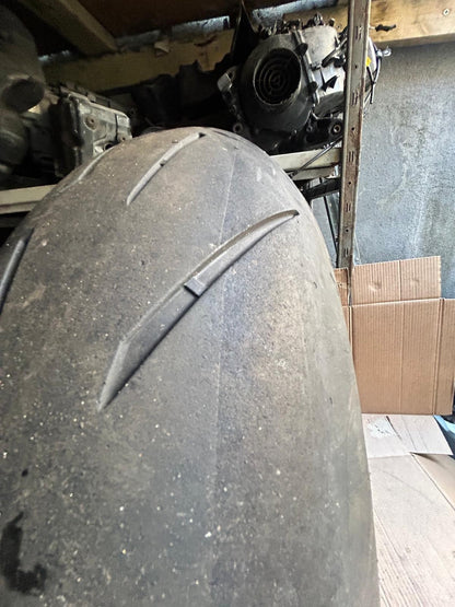 Pirelli Diablo Rosso 4 Corsa Tyre 200/60/17