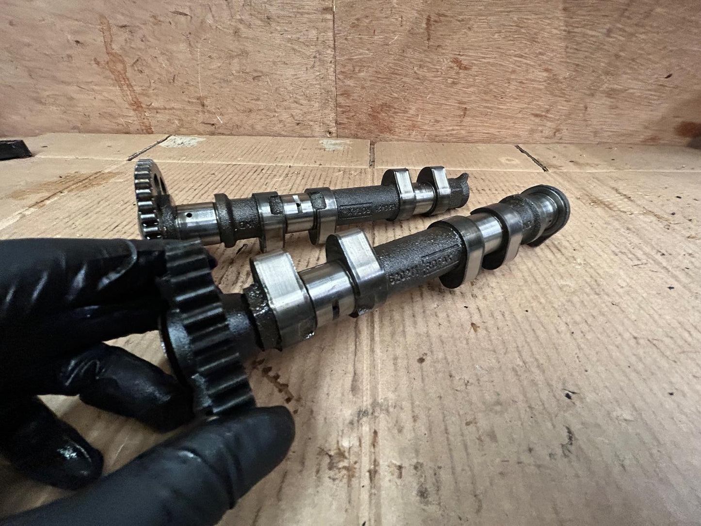 2009 BMW F800gs Intake Exhaust Camshafts | 620211 620421