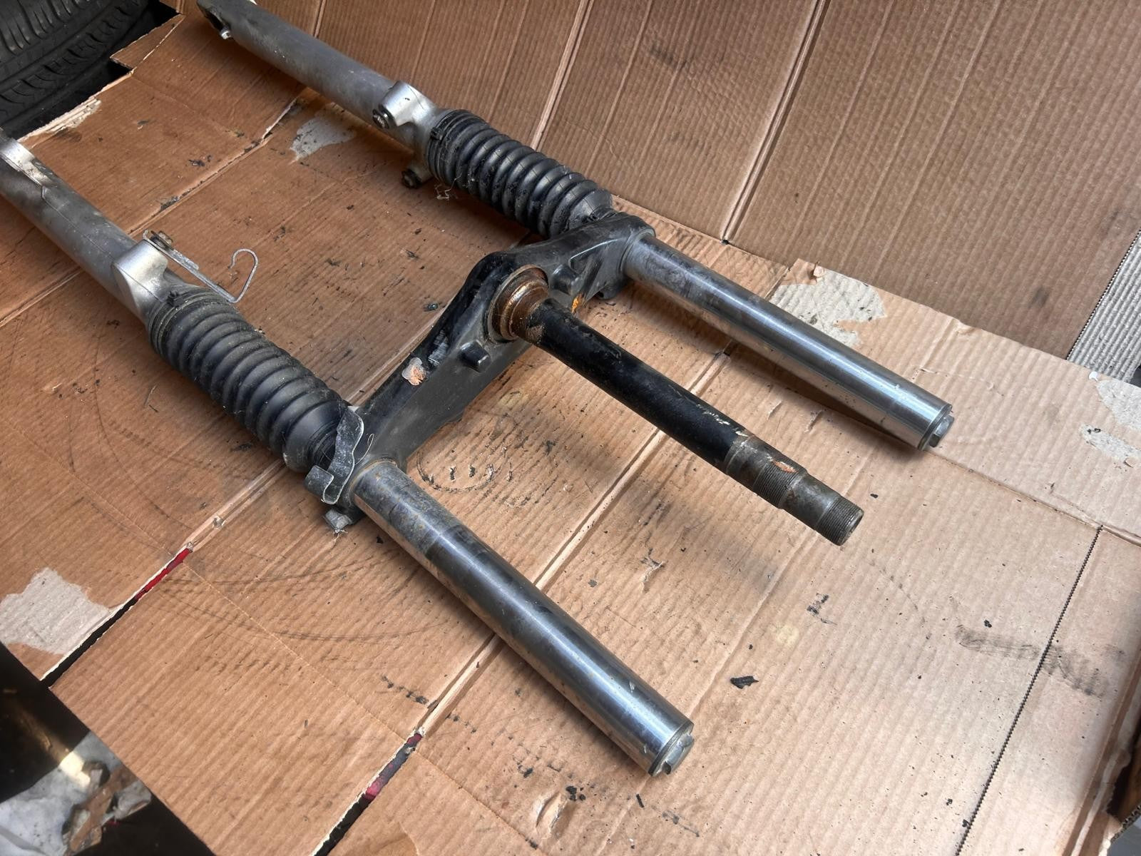 2005 Suzuki RV 125 Complete Fork Suspension