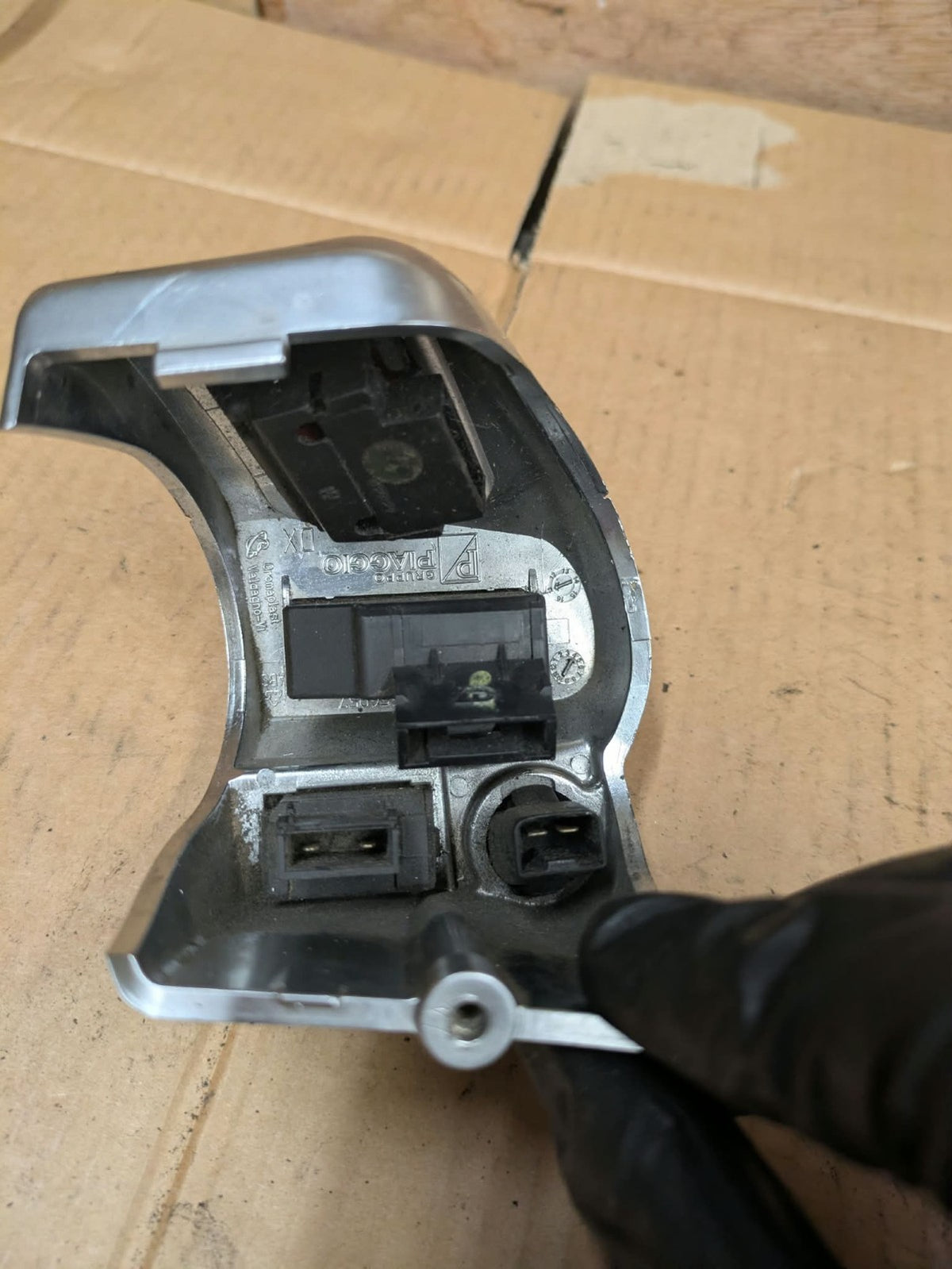 Piaggio MP3 Right Side Handlebar Switch | 656957