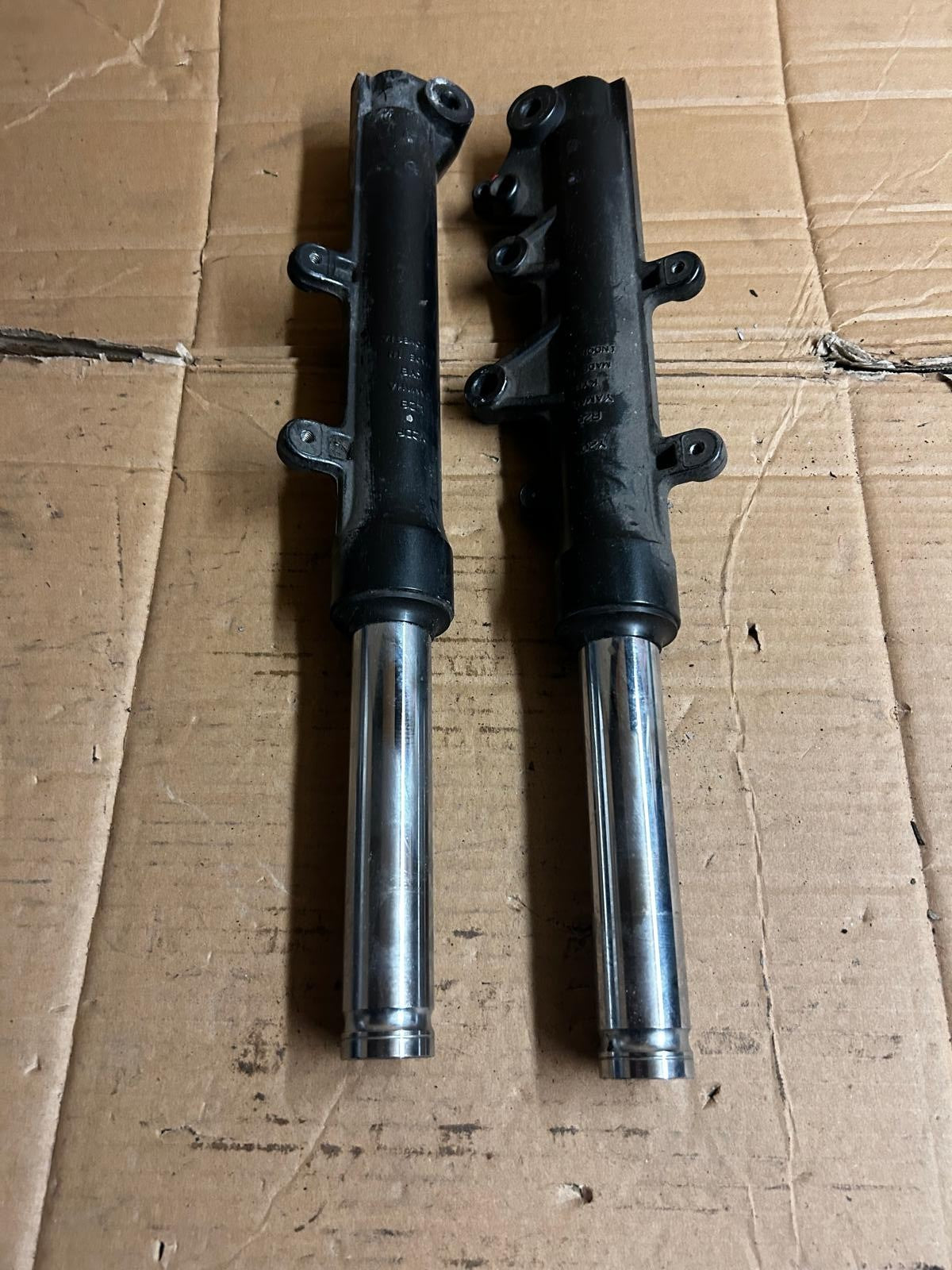 2015 - 2020 Yamaha Nmax 125 Front Suspension Fork Arms