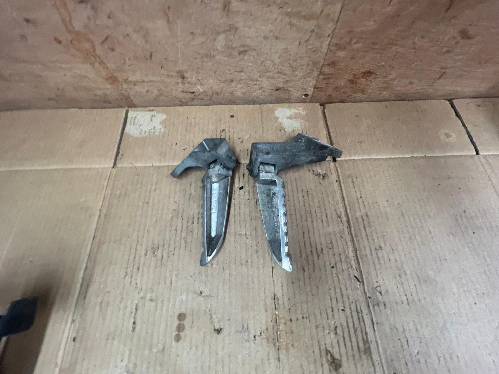 2016 Yamaha Nmax 125 Rear Passenger Footpegs