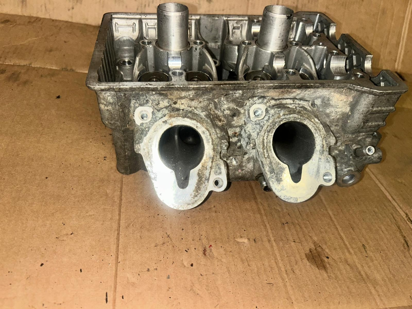 BMW C650GT Cylinder Head | 7729534 16443610