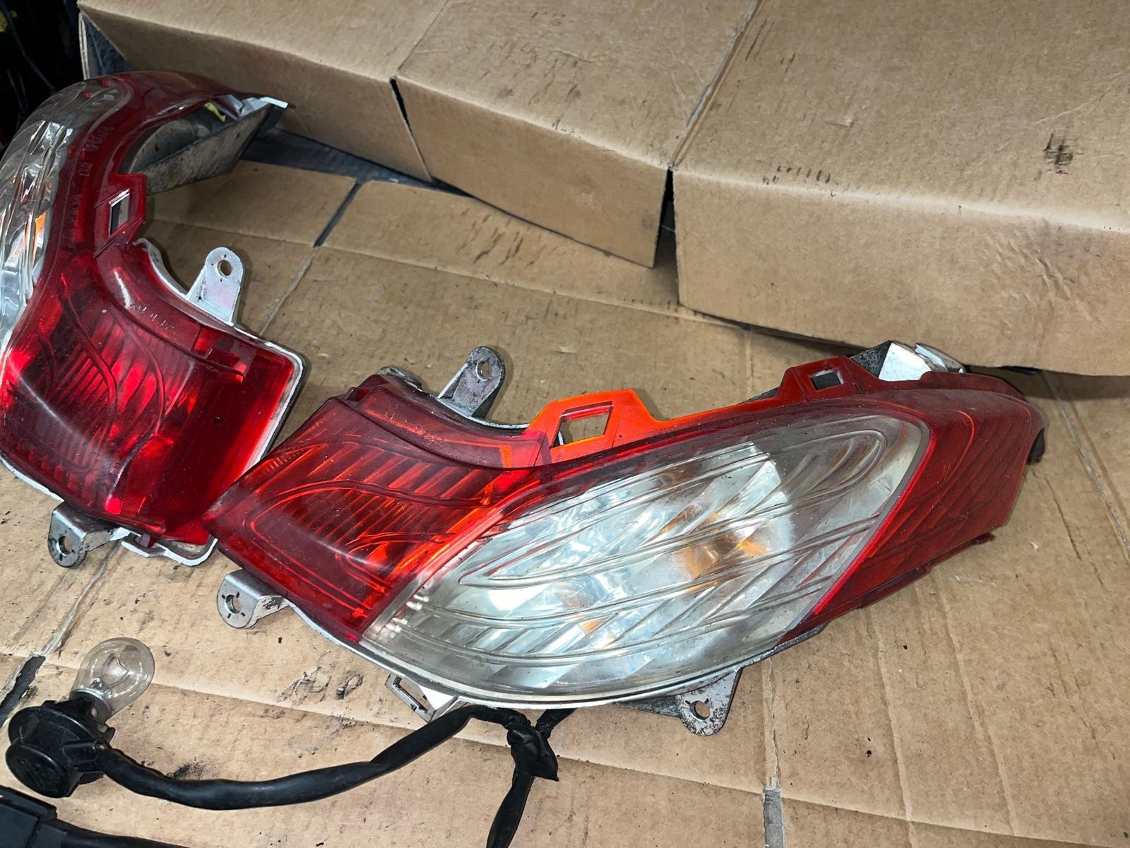 2007 - 2015 Honda FES S-Wing 125 Rear Tail Lights