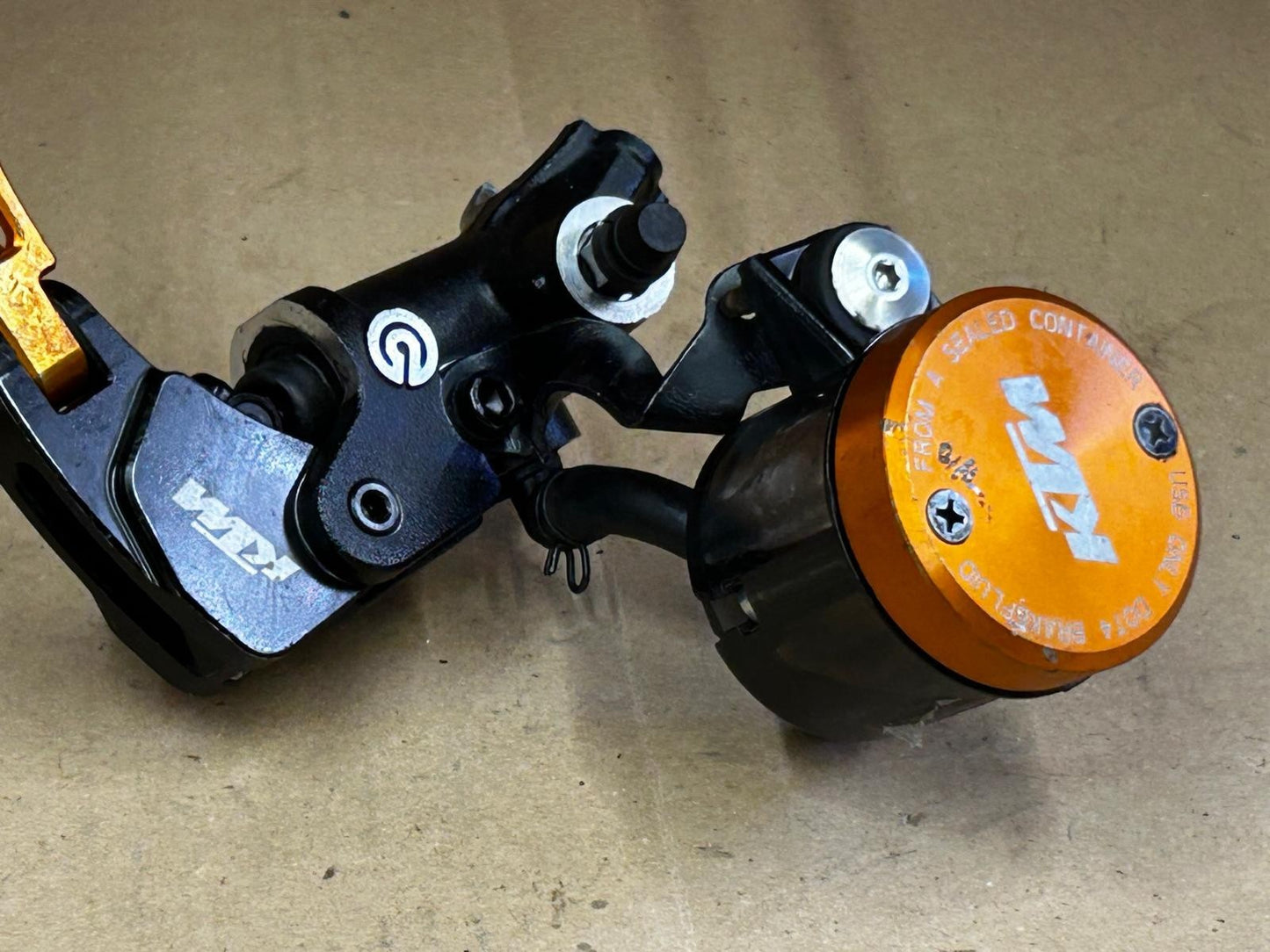 2020-2023 KTM 1290 Superduke R Front Brake Master Cylinder & Lever | 61713902044