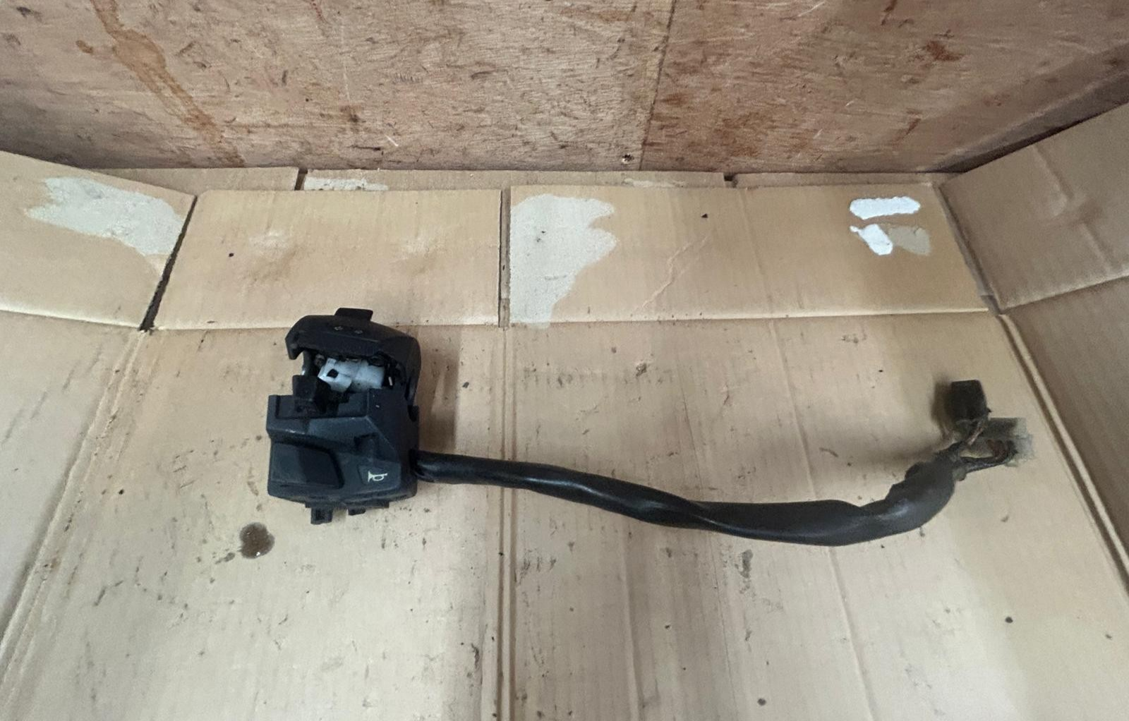 2013 KTM Duke 125 Left Handlebar Switch | 216234