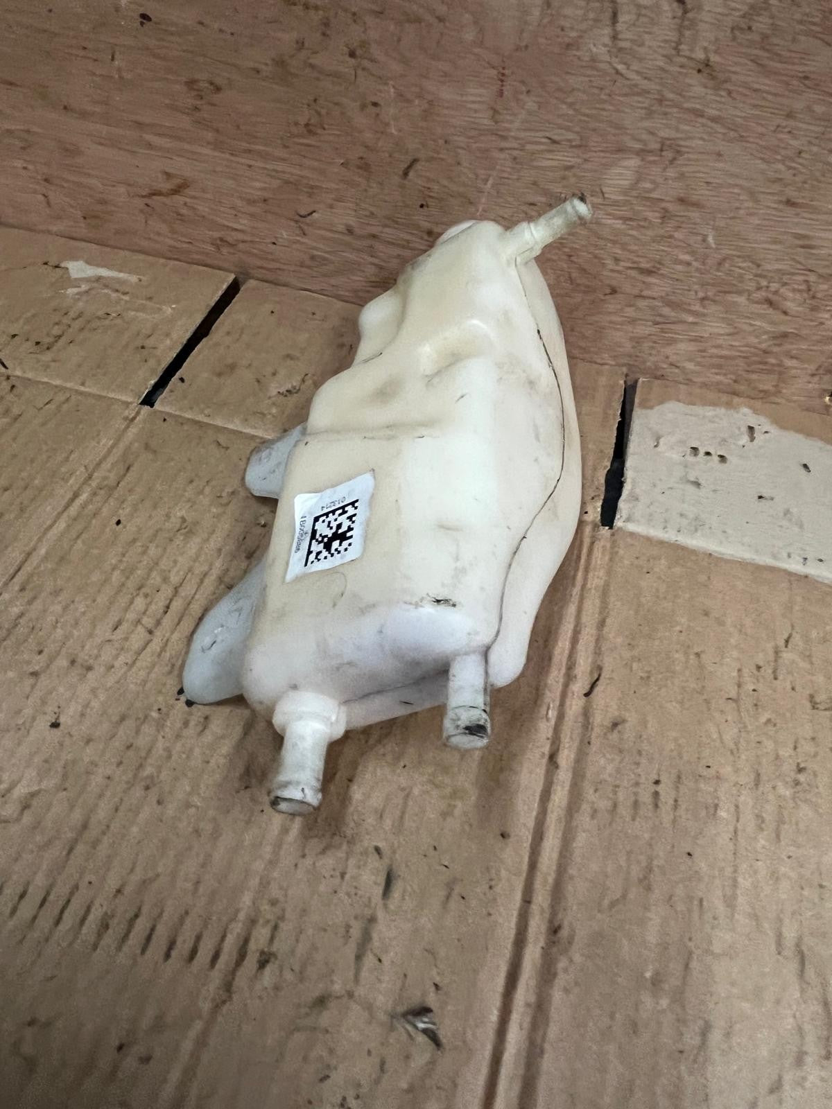 2019 - 2021 Piaggio MP3 300 HPE Sport Coolant Bottle Overflow Tank | 1B005887