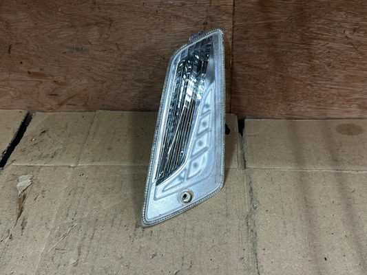 2016 - 2017 Vespa GTS 125/150/300 Front Left Indicator | 1D000476