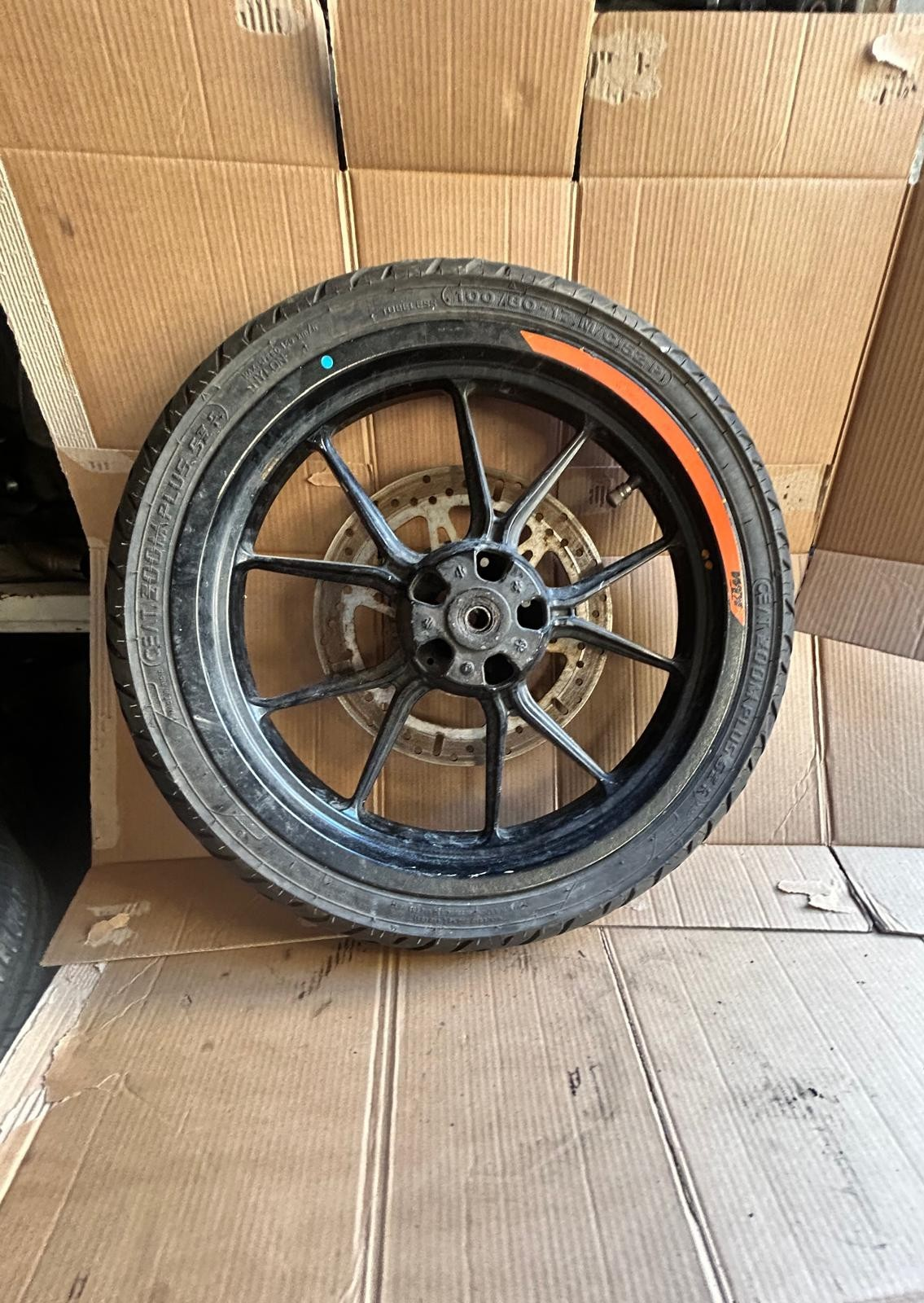 2019 KTM Duke 125 Front Wheel & Brake Disc