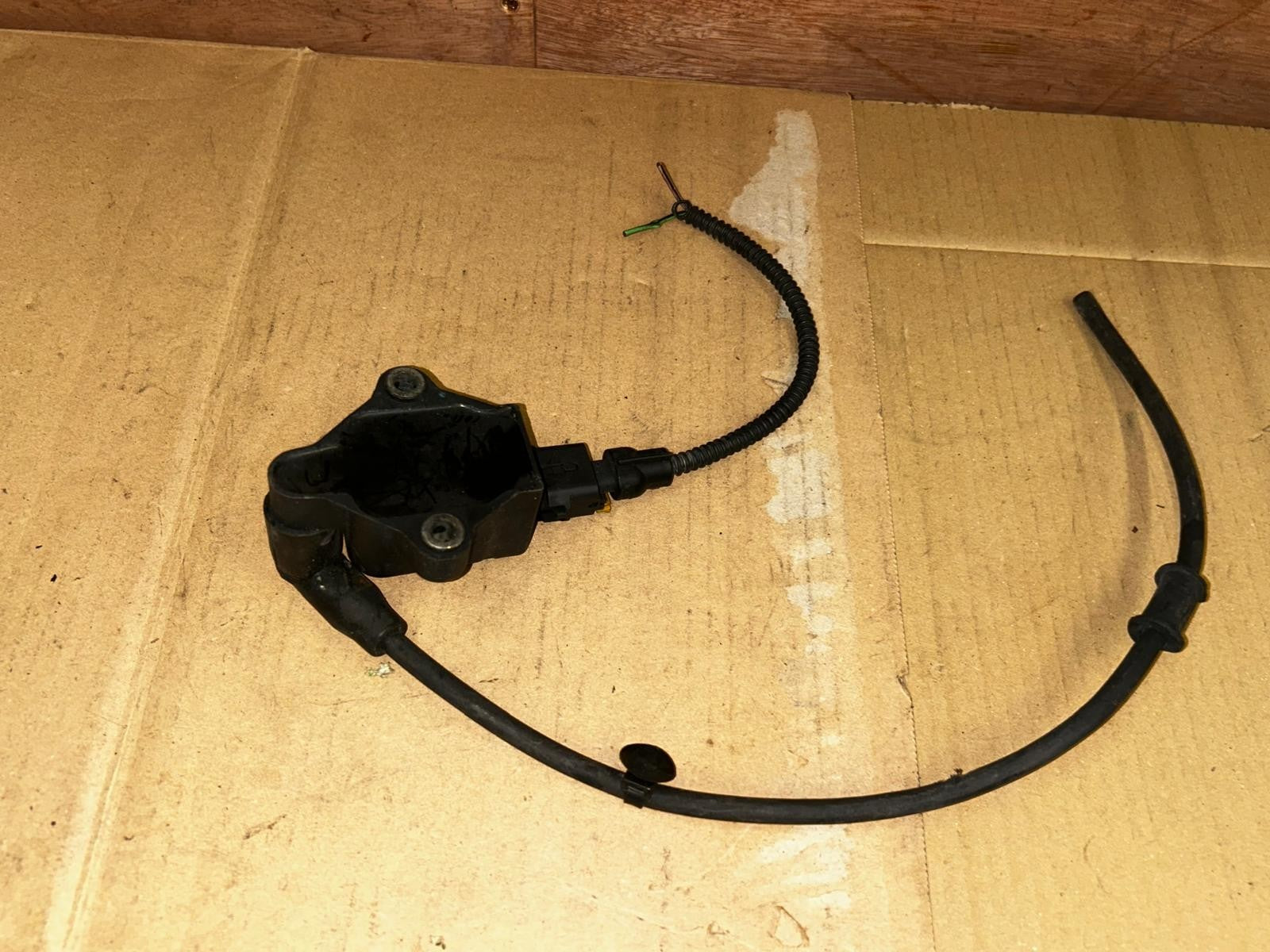 2015 - 2016 Moto Guzzi Audace 1400 Igition HT Coil | 641901 77380001