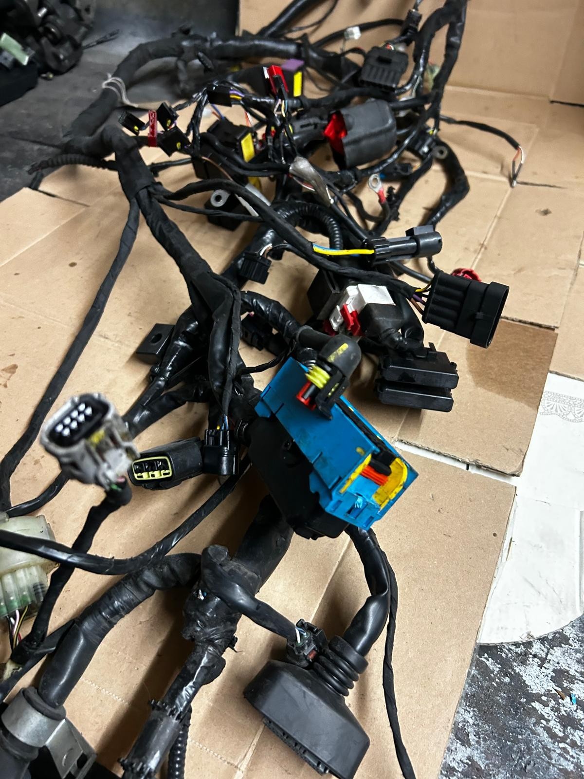 2022 Piaggio MP3 HPE Yourban Wire Harness Wiring Loom