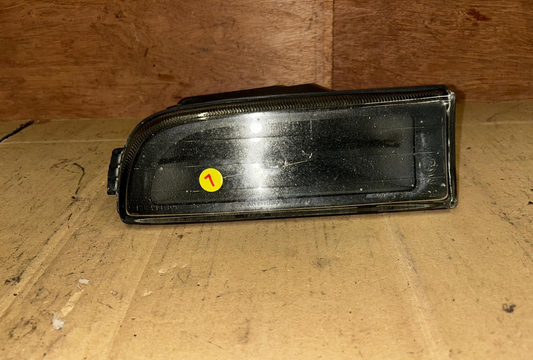 1993 - 2001 BMW 7 Series E38 740iL Right Side Fog Light Lamp Unit | 63178352023