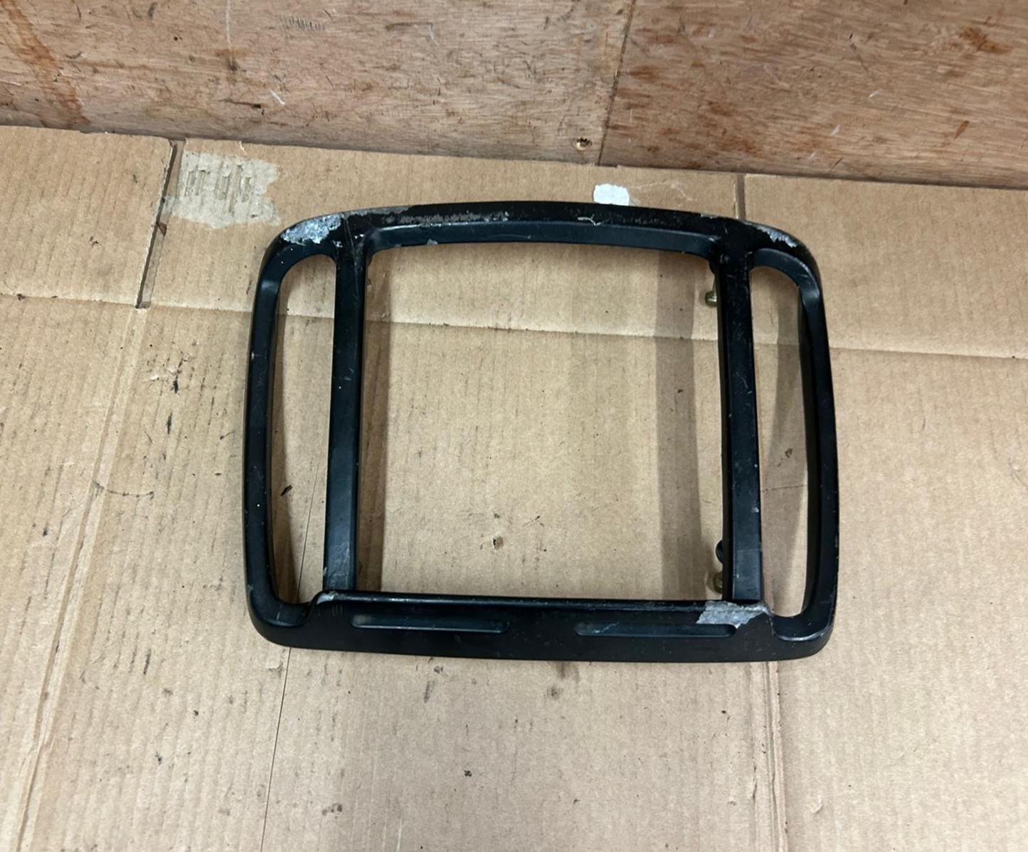1885 - 1995 BMW K75s Luggage Rack | 23000679