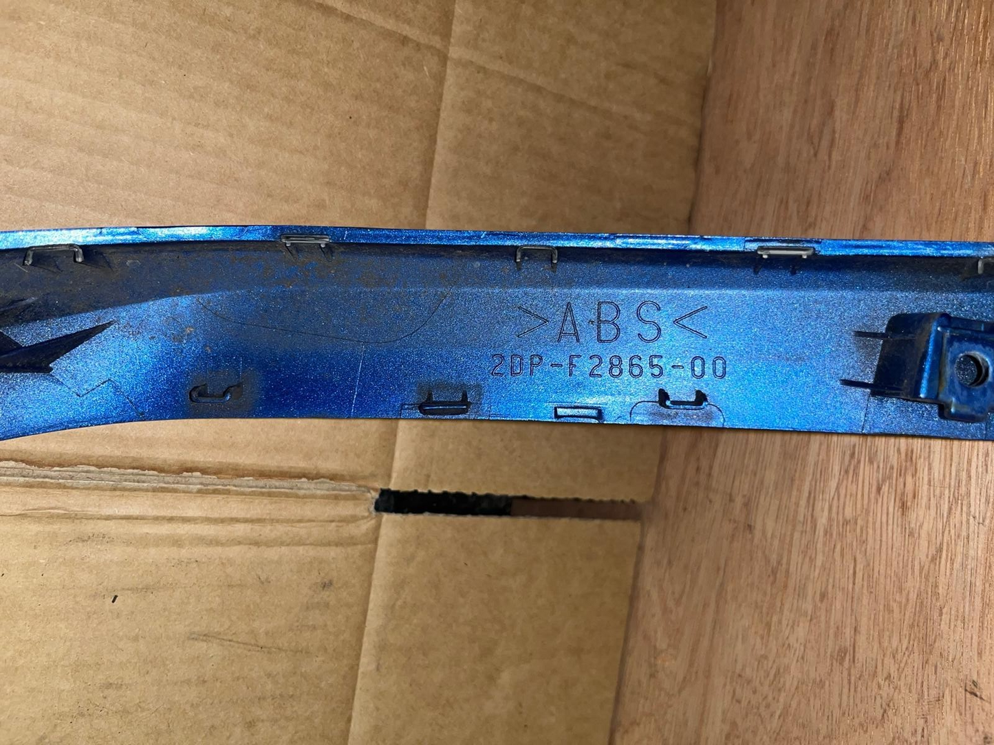 OEM Yamaha Nmax Front Centre V Shape Cover | 2DP-F2865-00