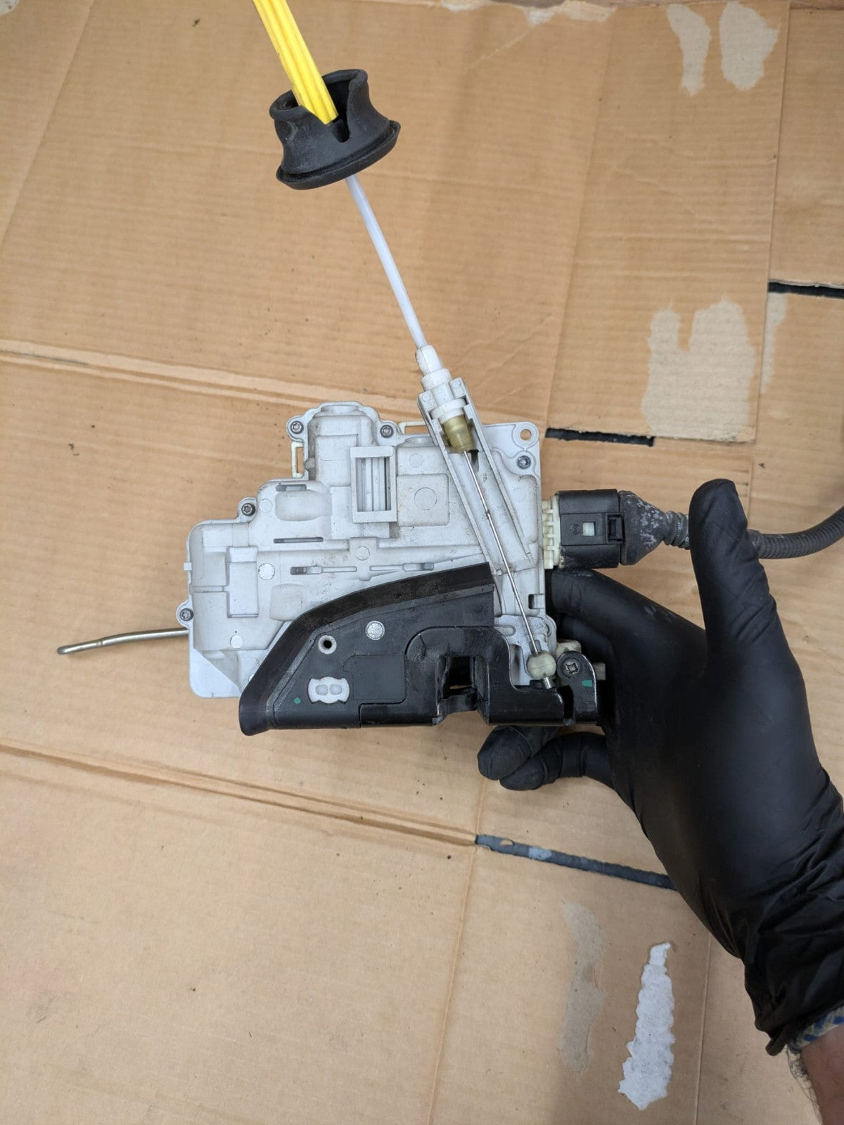 2011 Audi A3 S Line Front Left Passenger Door Lock Mechanism | 4F2837015