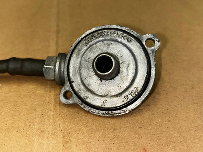 2014 - 2015 KTM 690 SMCR Oil Filter Cover | 76038041000