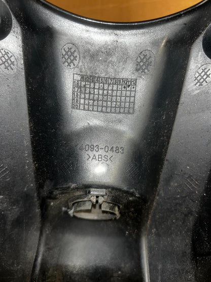 2017 Kawaksaki Ninja 650 Fuel Tank Cover | 14093-0483