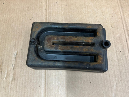Vespa GTS 125 300 Battery Tray Holder | 584934 75005