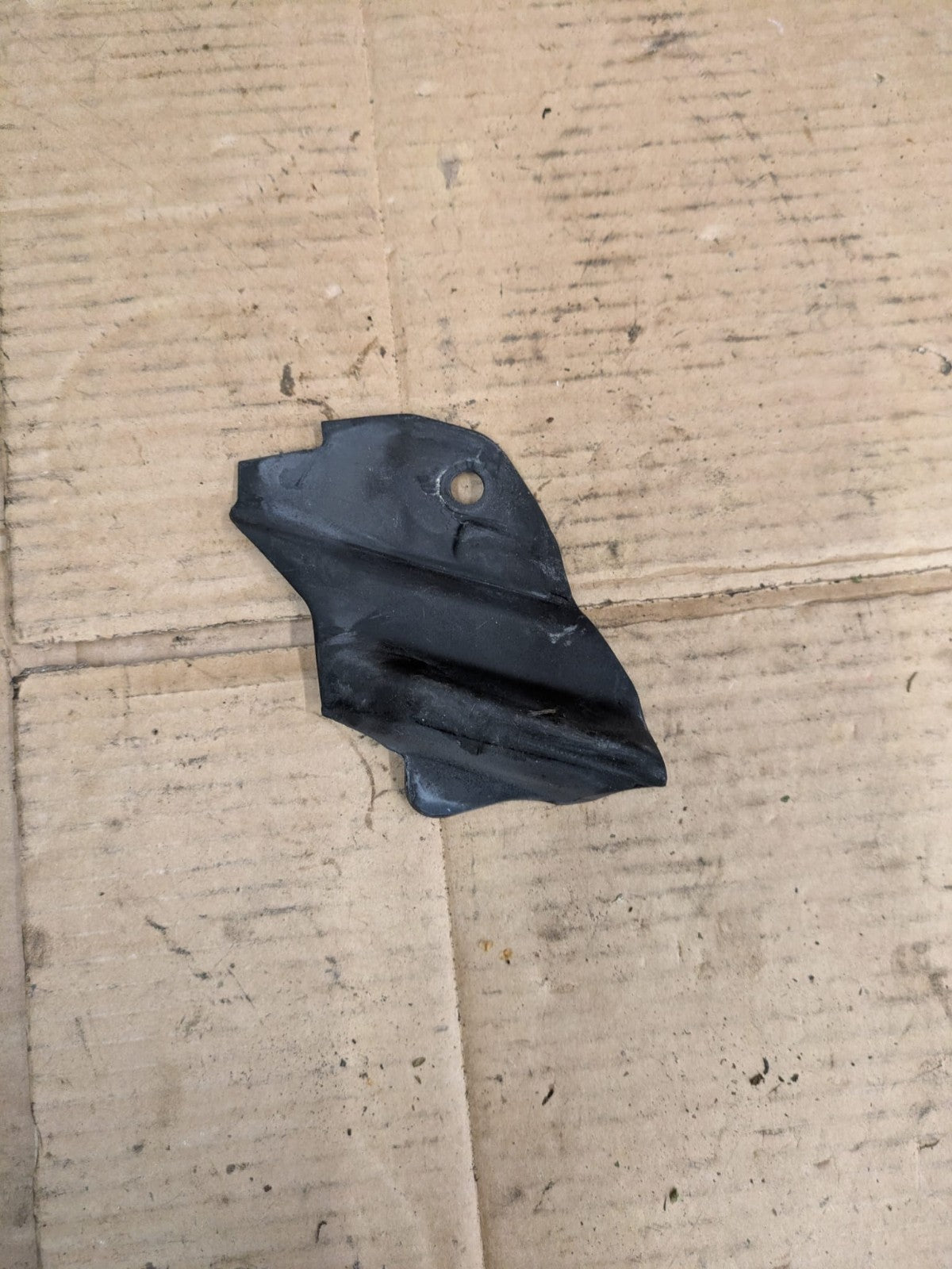 2011 Audi A3 S Line Front Right Driver Side Door Upper Trim | 8P4837176A