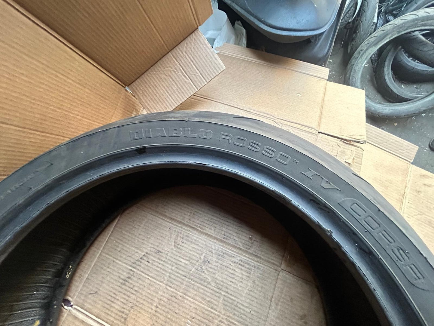 Pirelli Diablo Rosso 4 Corsa Tyre 180/55/17