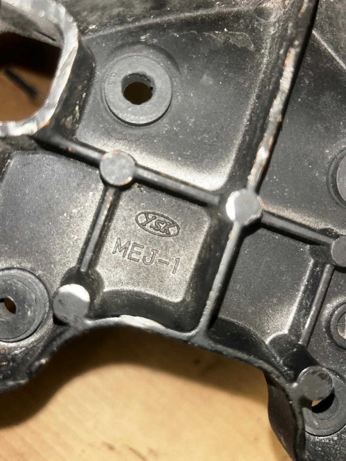 Honda CB400SB NC39 Upper Cowl Bracket